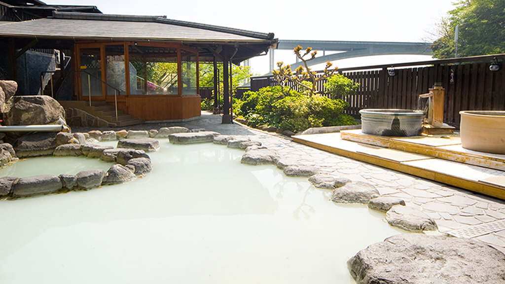 湯屋えびす 自慢の露天風呂