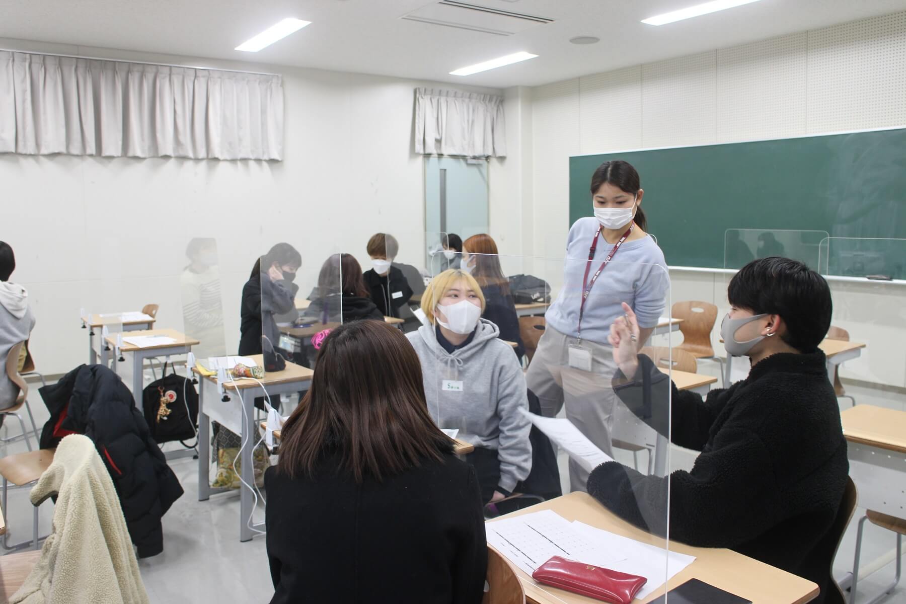 留学カフェ