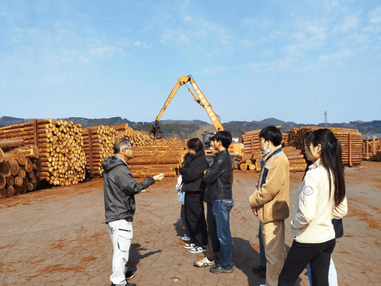 「森林セクターのイノベーションと地域活性化」（実習地：大分県日田市）