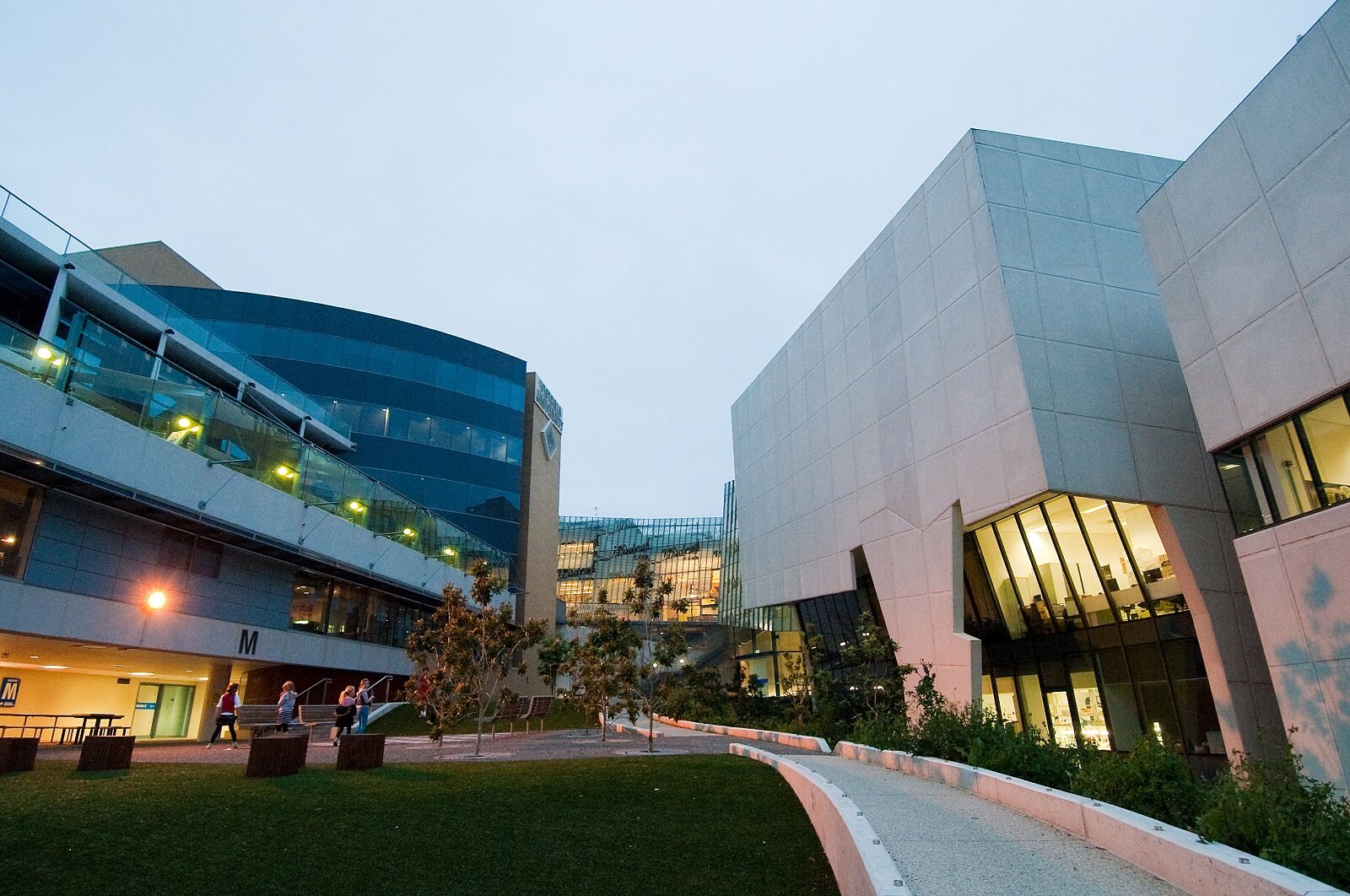 ビクトリア大学
