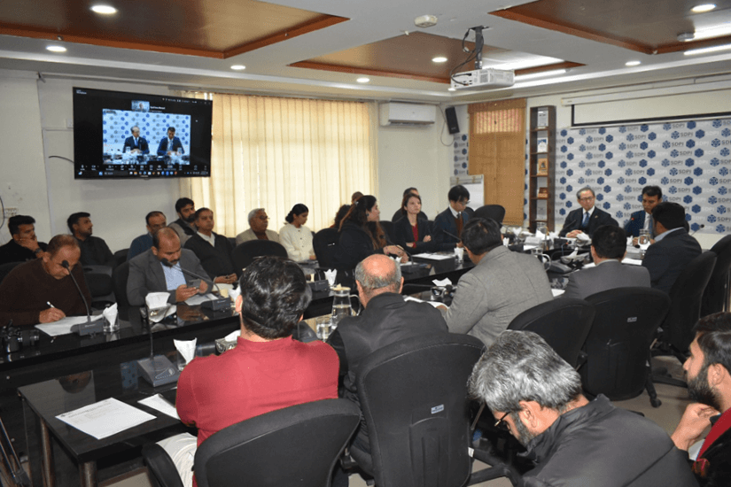 山形辰史教授がSDPI・在パキスタン日本国大使館 共催の講義に登壇 ― パキスタン19紙の新聞に掲載 