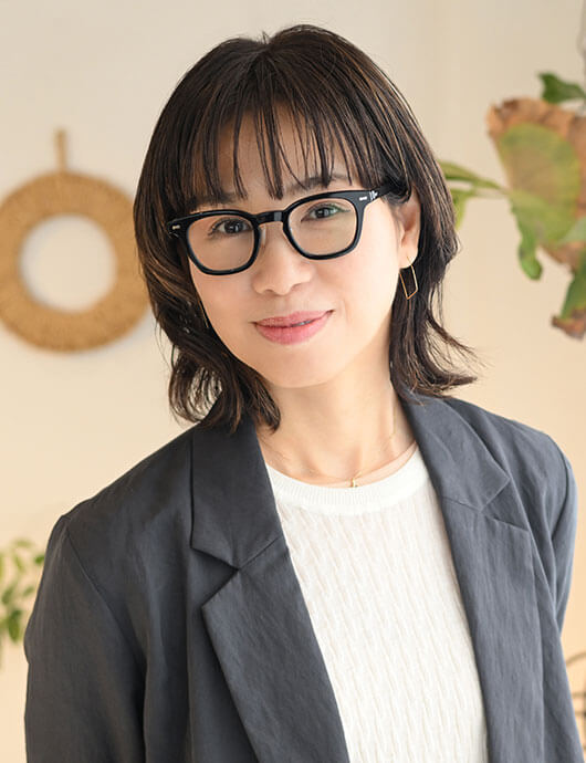 APU国内学生後援会 2026年度 会長 東口　家寿子