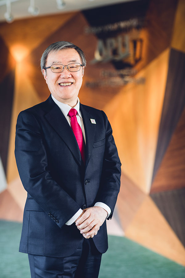 学長　出口 治明より