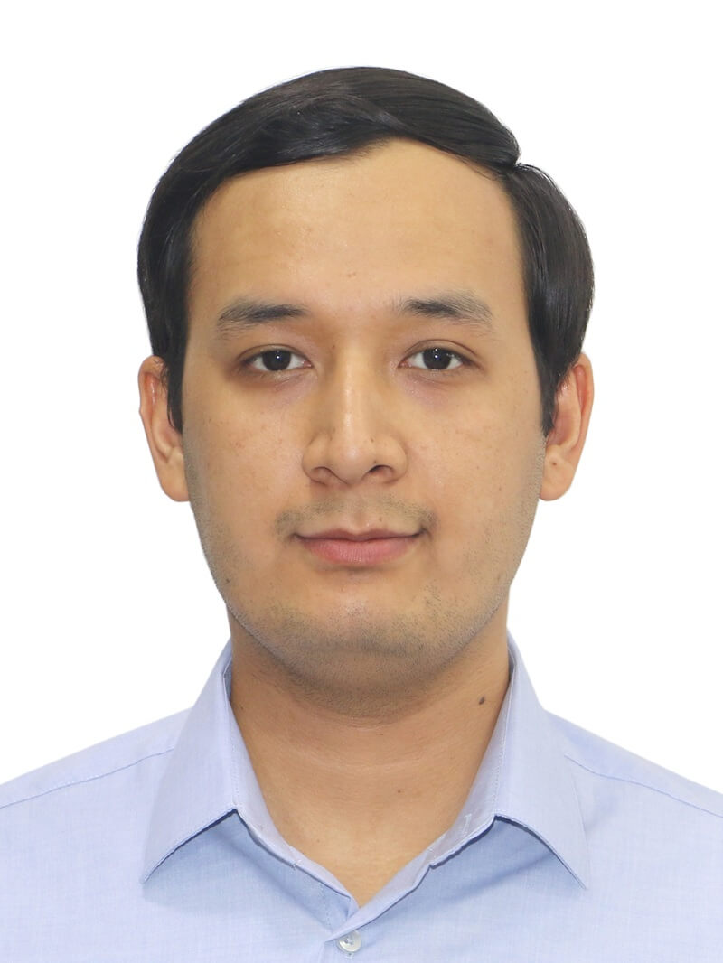 NIZOMOV KHOJIAKBARさん