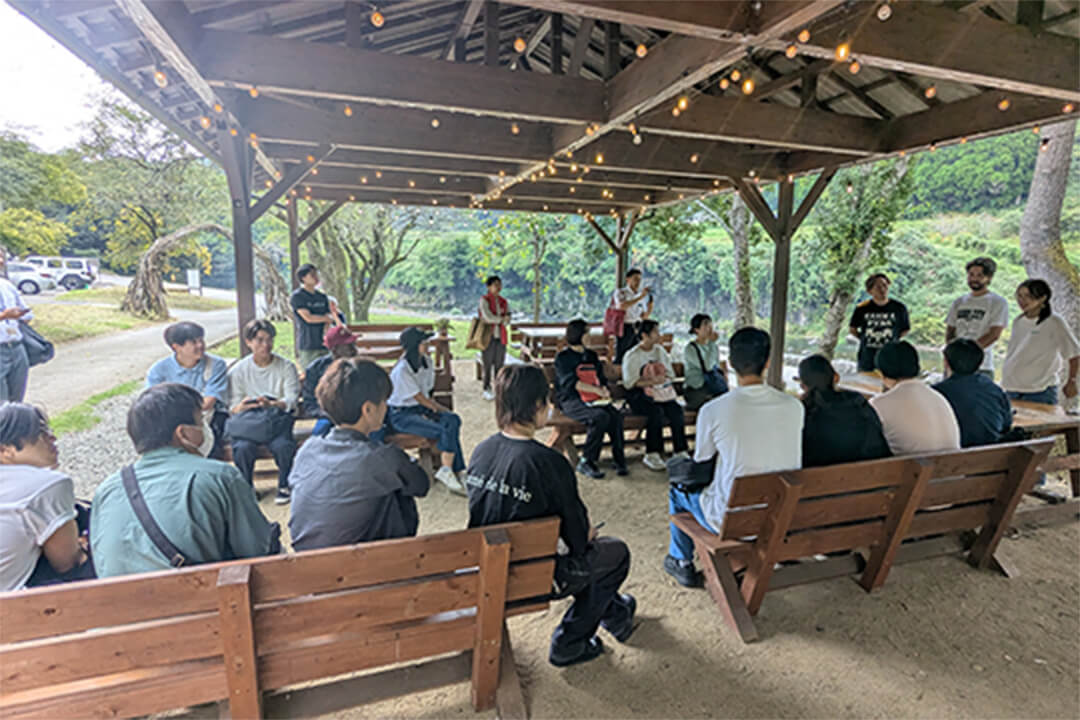 APUサステイナビリティ観光学部×大分銀行 寄附講座の様子